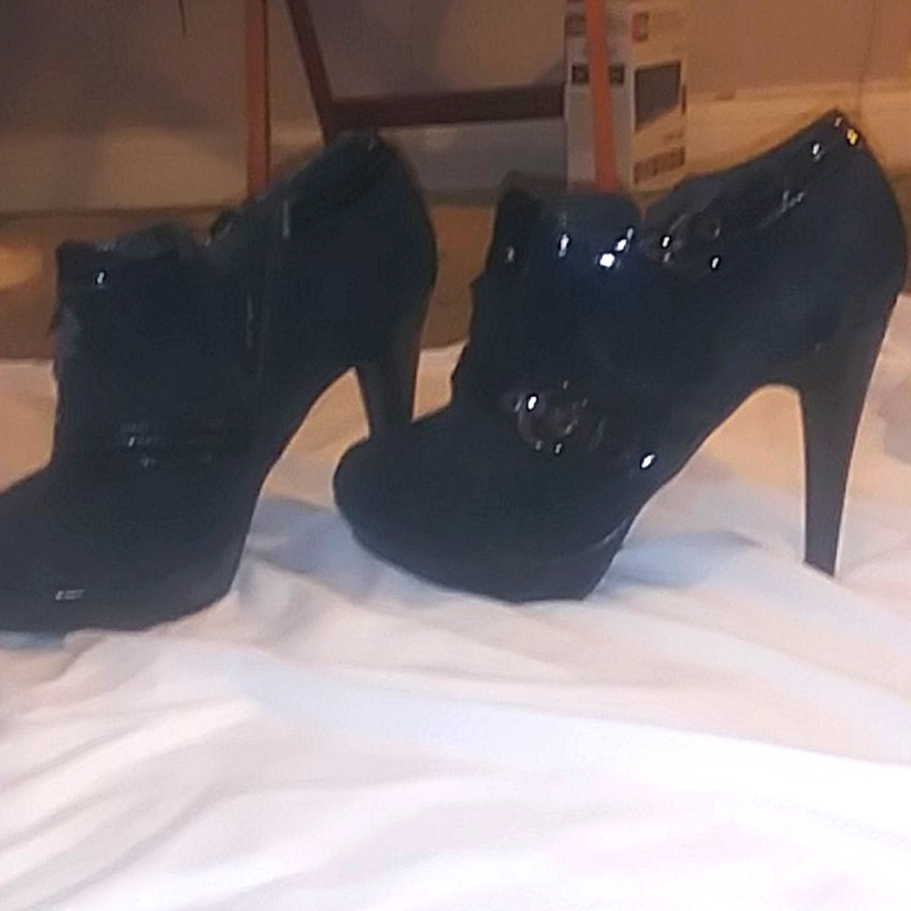 Ankle boots with heel
